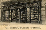 Jedna od knjižnica i papirnica vlasnika G. Jerouschega na Via del Governo, razglednica, oko 1910.
