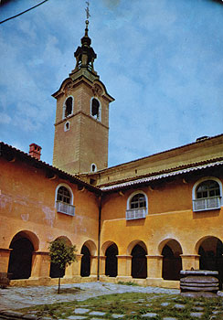 Klaustar franjevačkog samostana s bazilikom Gospe Trsatske