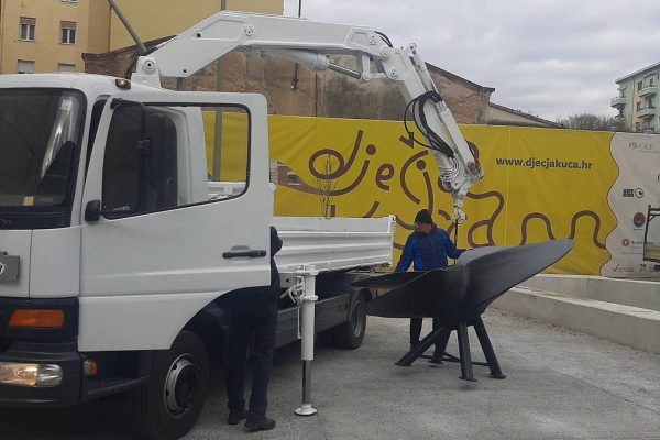 IMG-e521a32858879d9d04fd494b5c796425-V IMG-e521a32858879d9d04fd494b5c796425-V